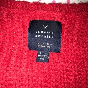 American Eagle Medium Red Jeggings Sweater